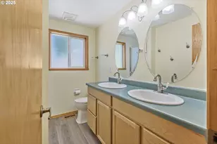 376 49th Loop, Springfield, OR 97478 - Photo 22