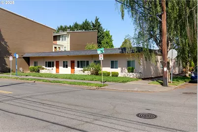 1659 SE Rex St, Portland, OR 97202 - Photo 1