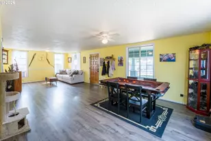 610 E Exeter St, Gladstone, OR 97027 - Photo 14