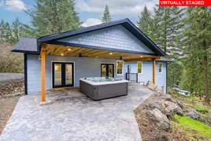 283 Upper Terrace Ln, Glide, OR 97443 - Photo 8