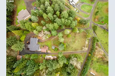 283 Upper Terrace Ln, Glide, OR 97443 - Photo 10