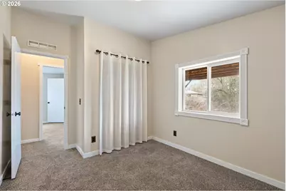 147 Dark Horse St, Roseburg, OR 97471 - Photo 40