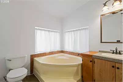 147 Dark Horse St, Roseburg, OR 97471 - Photo 30