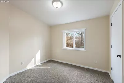 147 Dark Horse St, Roseburg, OR 97471 - Photo 34