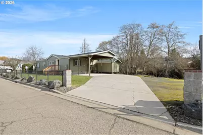 147 Dark Horse St, Roseburg, OR 97471 - Photo 48