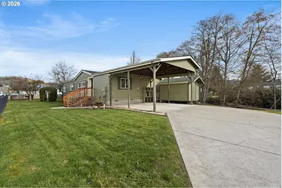 147 Dark Horse St, Roseburg, OR 97471 - Photo 2