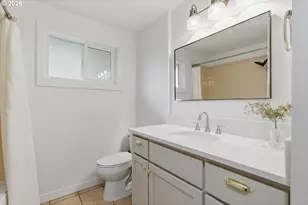 2945 SW Miles St, Portland, OR 97219 - Photo 20