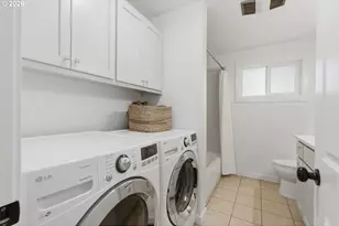 2945 SW Miles St, Portland, OR 97219 - Photo 18