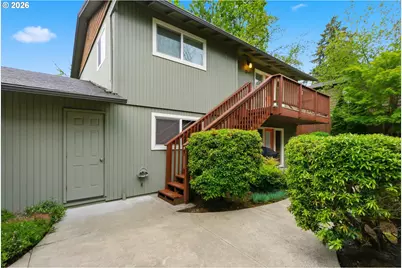 2945 SW Miles St #3, Portland, OR 97219 - Photo 2