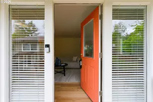 2945 SW Miles St, Portland, OR 97219 - Photo 6