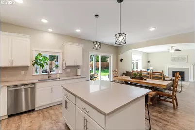 110 W Oxford St, Newberg, OR 97132 - Photo 18