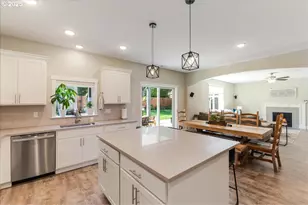 110 W Oxford St, Newberg, OR 97132 - Photo 18