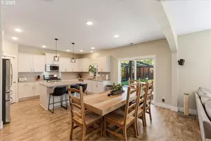 110 W Oxford St, Newberg, OR 97132 - Photo 12