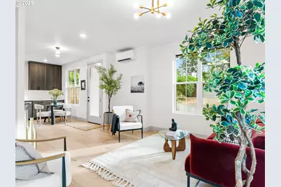 5219 SW Vacuna St, Portland, OR 97219 - Photo 4