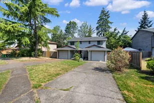 6025 SW Cherryhill Dr, Beaverton, OR 97008 - Photo 2