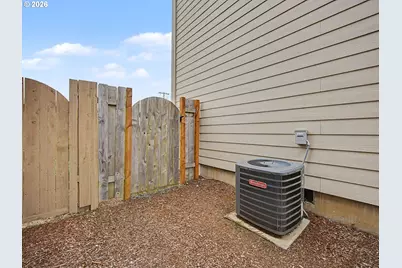 5995 SE 33rd St, Gresham, OR 97080 - Photo 32