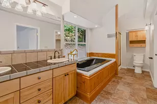 232 Timberwood Dr, Castle Rock, WA 98611 - Photo 16