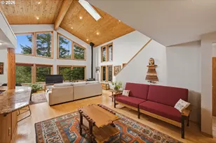 88600 Trout Pond Ln, Bandon, OR 97411 - Photo 4