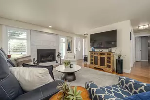 4808 SW Wembley Pl, Beaverton, OR 97005 - Photo 8