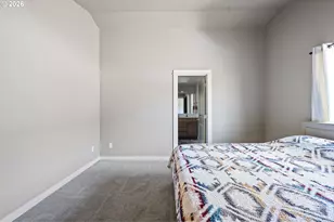 785 S 53rd Pl, Springfield, OR 97478 - Photo 32