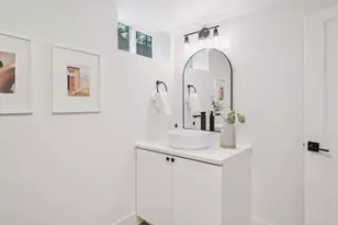 11865 SW Belvidere Pl, Portland, OR 97225 - Photo 34