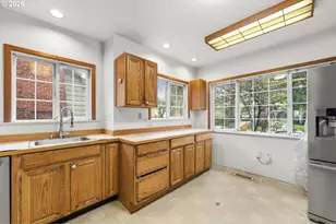 1415 N Russet St, Portland, OR 97217 - Photo 12