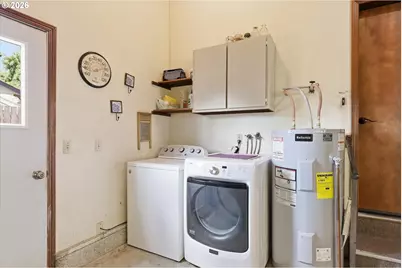 1135 SW Fellows St, McMinnville, OR 97128 - Photo 30