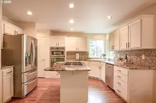 2595 W 28th Ave, Eugene, OR 97405 - Photo 14