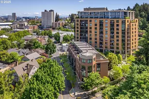 2351 NW Westover Rd, Portland, OR 97210 - Photo 30