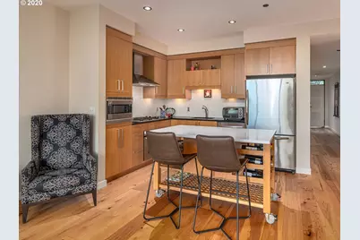 2351 NW Westover Rd #312, Portland, OR 97210 - Photo 14