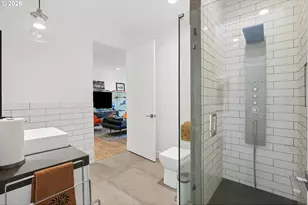 3724 SW Shattuck Rd, Portland, OR 97221 - Photo 22