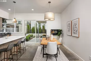 1661 SE Tenino St, Portland, OR 97202 - Photo 8