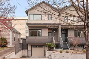 1661 SE Tenino St, Portland, OR 97202 - Photo 2