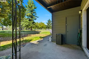1929 NE 19th St, Gresham, OR 97030 - Photo 30