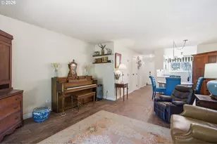1929 NE 19th St, Gresham, OR 97030 - Photo 10
