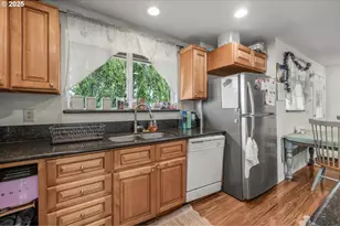 1664 SW Sesame St, McMinnville, OR 97128 - Photo 6