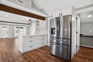 502 E 4th St, Molalla, OR 97038 - Photo 16