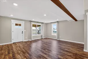 502 E 4th St, Molalla, OR 97038 - Photo 6