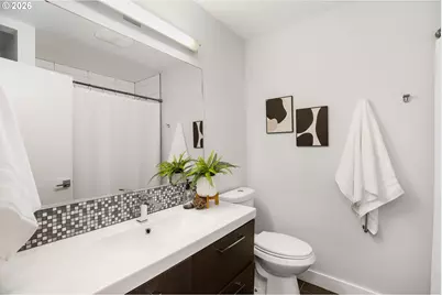 2721 SW Plum Ct, Portland, OR 97219 - Photo 32