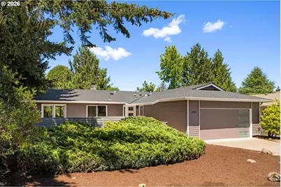 2721 SW Plum Ct, Portland, OR 97219 - Photo 4