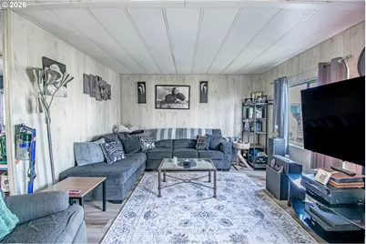 1415 S Bertelsen Rd #34, Eugene, OR 97402 - Photo 2