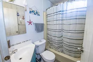 1415 S Bertelsen Rd, Eugene, OR 97402 - Photo 14