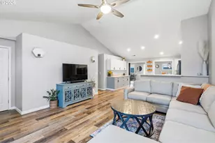 4851 Saunter Loop, Salem, OR 97305 - Photo 8