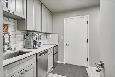 6483 Doral Dr SE, Salem, OR 97306 - Photo 18