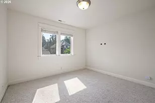 729 S 68th Pl, Springfield, OR 97478 - Photo 26