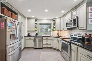 17987 SW 106th Ave, Tualatin, OR 97062 - Photo 12