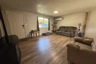 351 SE Darrell Ave, Winston, OR 97496 - Photo 6