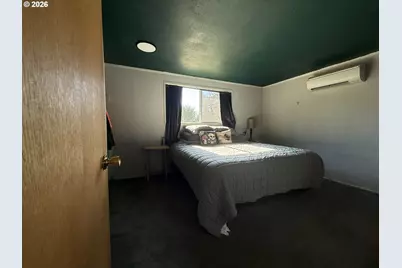351 SE Darrell Ave, Winston, OR 97496 - Photo 12