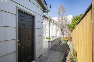 4617 SE Windsor Ct, Portland, OR 97206 - Photo 34