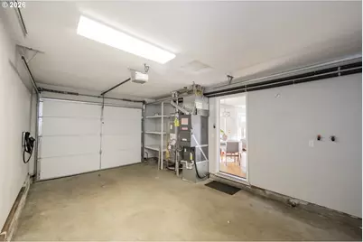 4617 SE Windsor Ct, Portland, OR 97206 - Photo 30